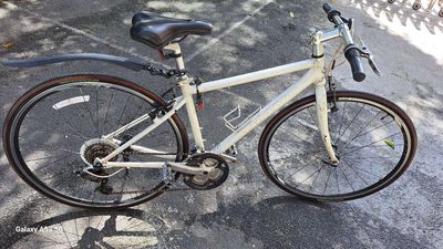 Xe đạp Touring Giant khung Nhôm Nhật Bản. Mua bán Xe đạp tại Thành phố Biên Hòa Đồng Nai được đăng bởi  Hoa Nam