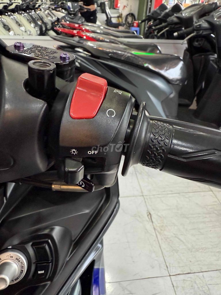 EXCITER 155 - Màu Hót - Khoá Smakey - Biển 68. Mua bán Xe máy tại Thành phố Rạch Giá Kiên Giang được đăng bởi XE MÁY CŨ TÂN 128 hình 10