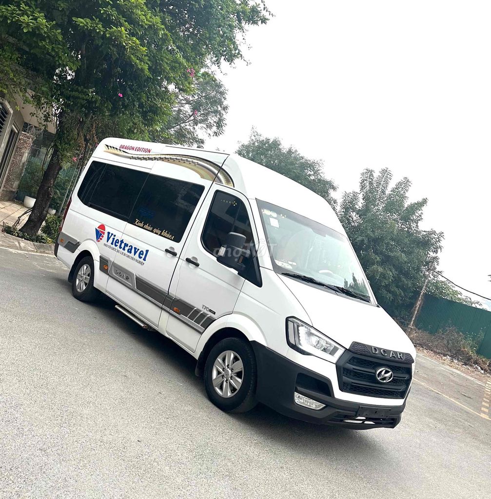 Hyundai Solati Dcar Limousine 12c - sx 2019. Mua bán Phương tiện khác tại Quận Long Biên Hà Nội được đăng bởi Nguyễn Văn Tuấn hình 3