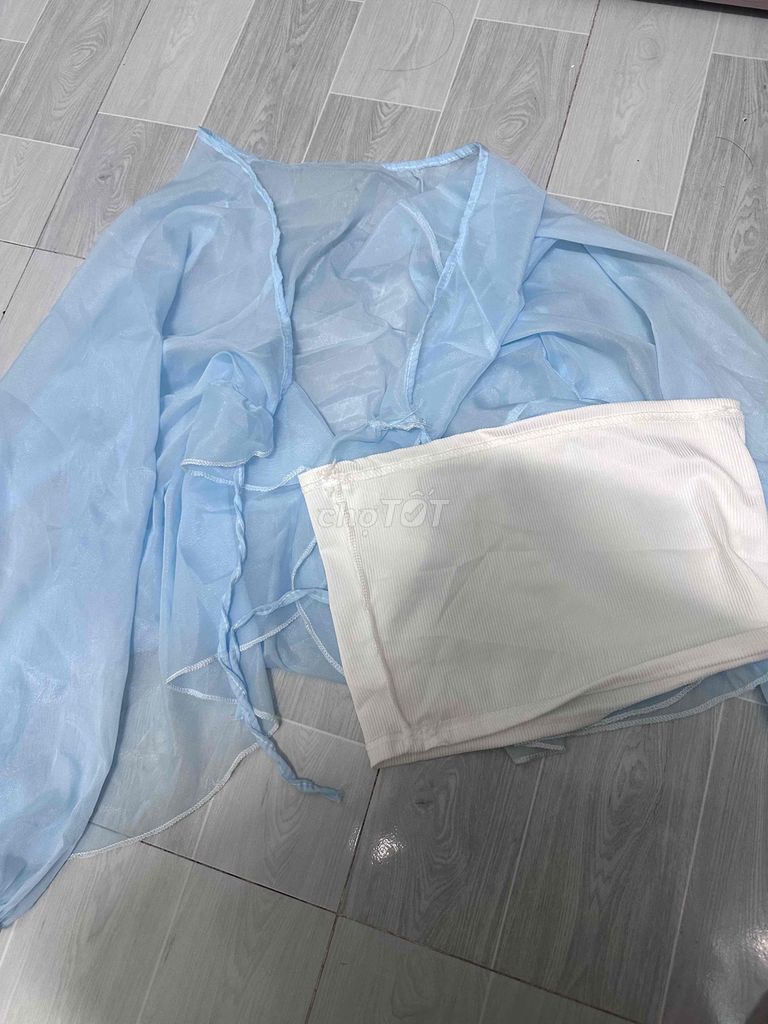 Set áo nữ Vải voan, Vải gân Xanh, Trắng. Mua bán Quần áo tại Thành phố Sa Đéc Đồng Tháp được đăng bởi Bao Ngoc hình 1