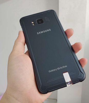 Bán Samsung S8 Active pin 4000 mAh