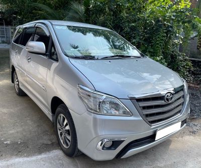 Innova 2015 số sàn màu bạc. Mua bán Ô tô tại Quận 12 Tp Hồ Chí Minh được đăng bởi Quang