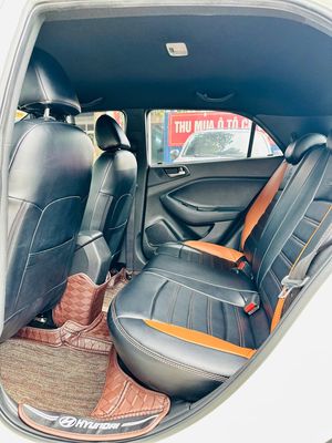 Hyundai I20 2015 Trắng Số tự động. Mua bán Ô tô tại Thành phố Pleiku Gia Lai được đăng bởi Kết Nguyễn hình 1