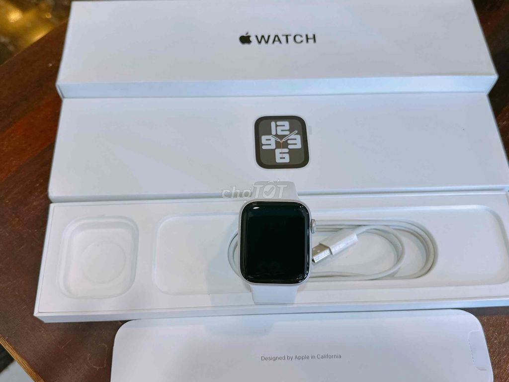 apple watch se2-44mm nhôm trắng fulbox máy đẹp