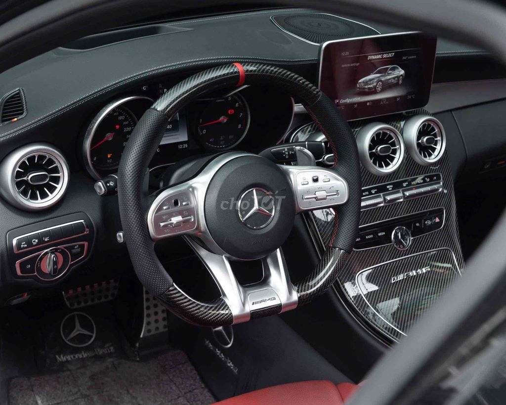 LONG ANH AUTO về Mercedes C300 AMG model 2018. Mua bán Ô tô tại Quận 7 Tp Hồ Chí Minh được đăng bởi LongAnh AuTo  hình 13