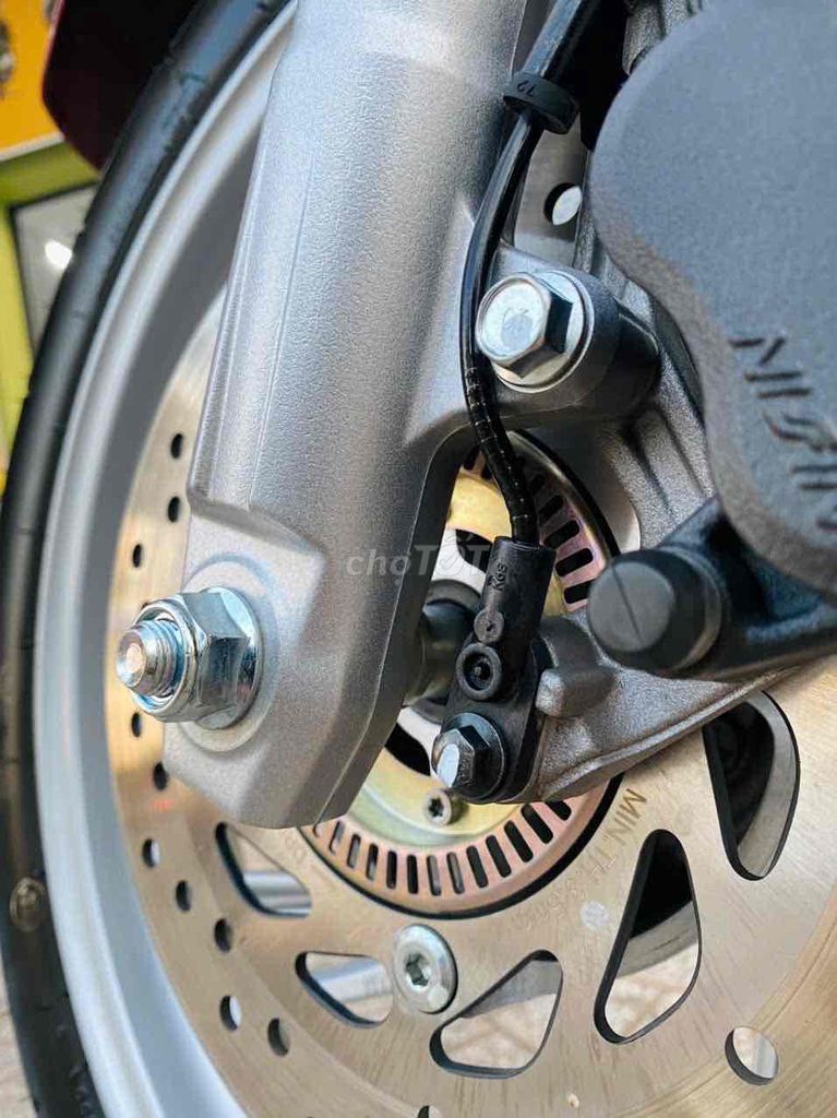 Honda SH160ABS 2025 Đỏ 1400 km. Mua bán Xe máy tại Quận Ninh Kiều Cần Thơ được đăng bởi CHXM Tân Liên Hưng 2 hình 10