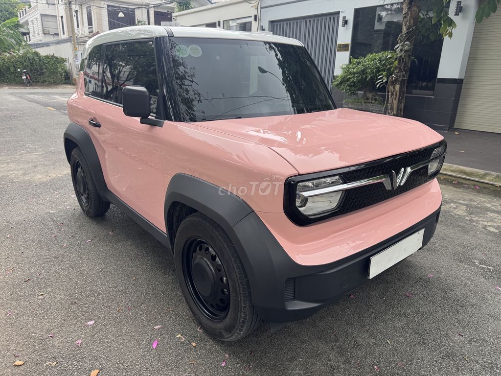 VF3, biển TPHCM, Hồng Phấn, lướt 7.100 km, quá MỚI. Mua bán Ô tô tại Quận Bình Tân Tp Hồ Chí Minh được đăng bởi VÕ LONG HẢI VinFast Chevrolet hình 2