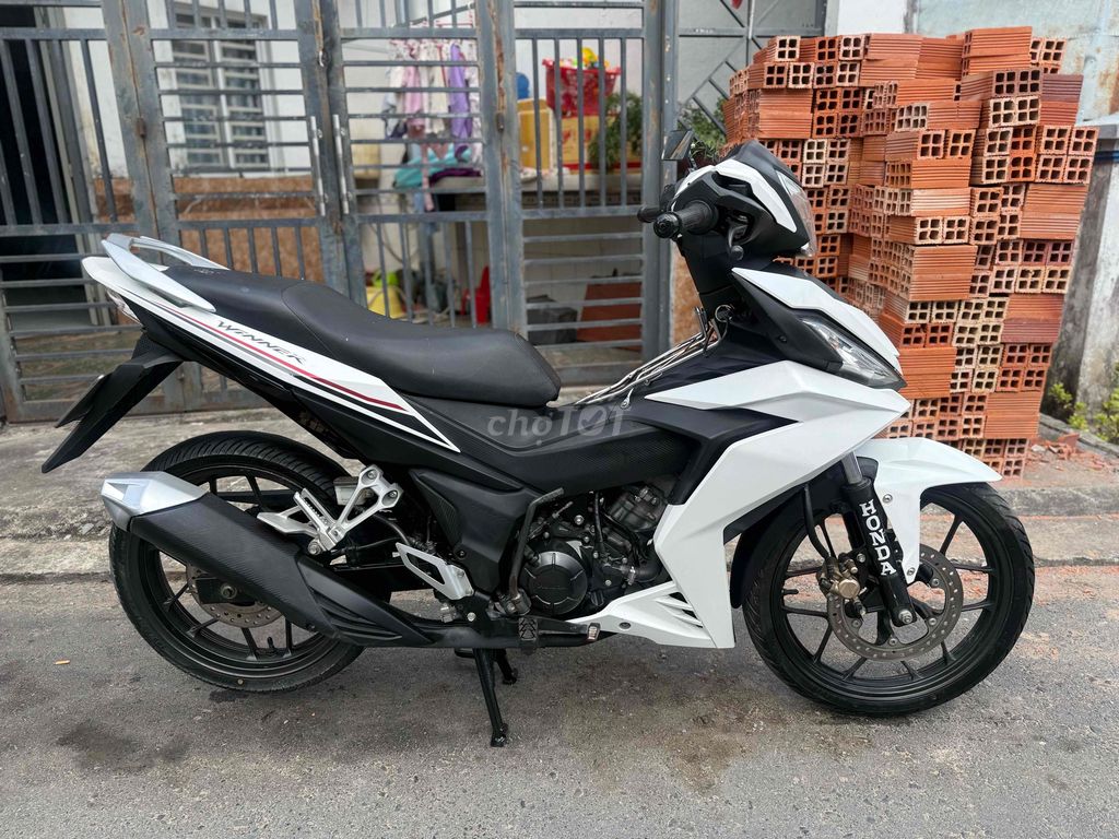 Winner v1 2019 B65 GÓP CẦN CCCD ĐỦ 18tuổi TRẢ 0₫. Mua bán Xe máy tại Quận Ninh Kiều Cần Thơ được đăng bởi XE MÁY HOÀNG YẾN hình 1