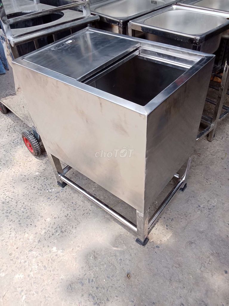 Thùng đá inox thanh lý. Mua bán Dụng cụ nhà bếp tại Quận Tân Bình Tp Hồ Chí Minh được đăng bởi VyVy hình 1