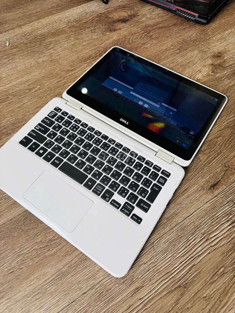 Dell Inspiron 3185. Mua bán Laptop tại Thành phố Thủ Dầu Một Bình Dương được đăng bởi Le Thach hình 1