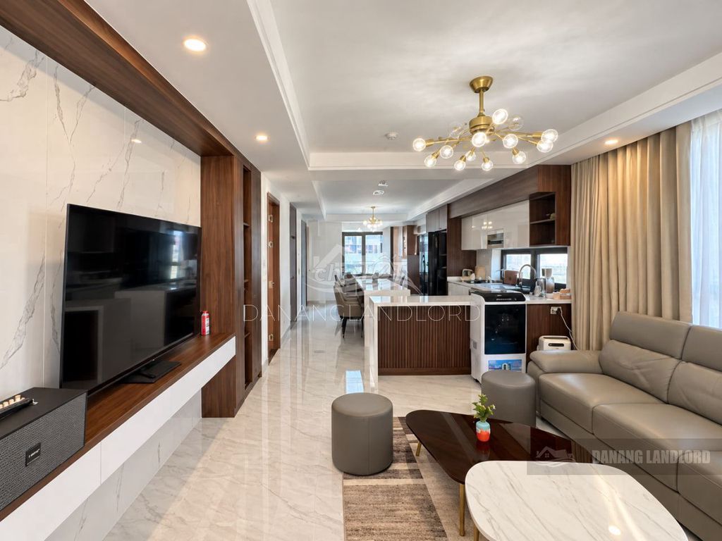 180 m² penthouse with pool access near the Dragon Bridge — photo 6