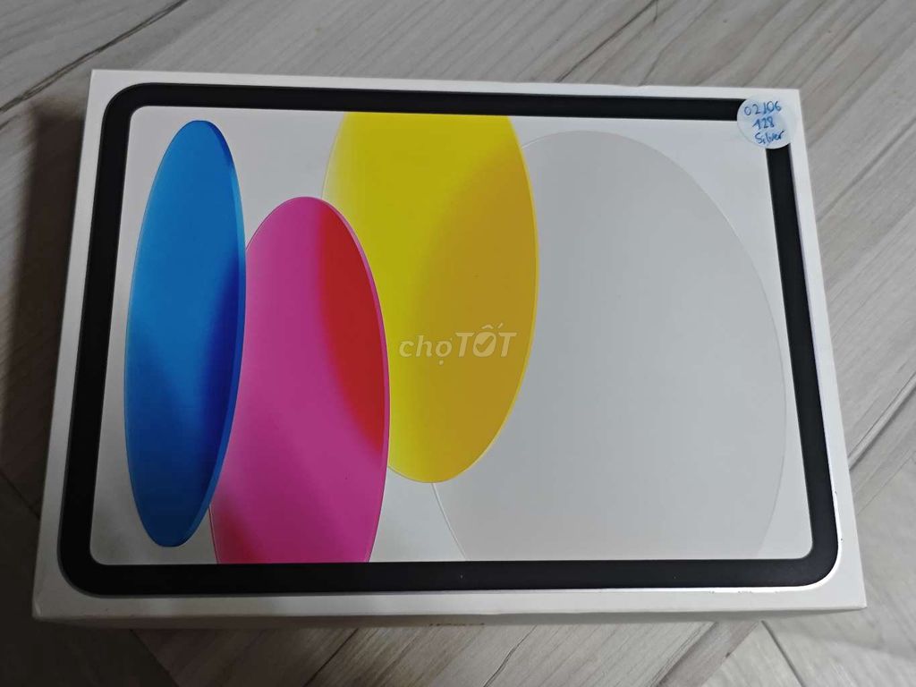Apple iPad A16 128GB Bạc. Mua bán Máy tính bảng tại Quận 7 Tp Hồ Chí Minh được đăng bởi Vũ Bùi Thủy Chung hình 1