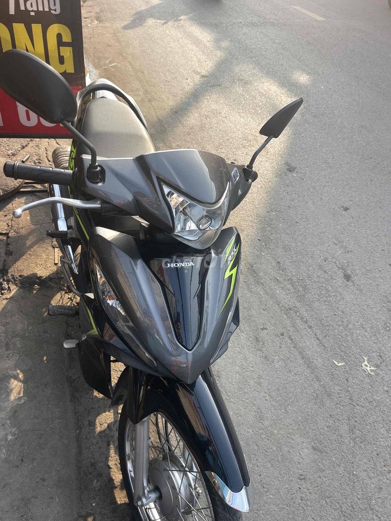 rsx fi cọp lốp theo xe êm như xe điện. Mua bán Xe máy tại Quận Gò Vấp Tp Hồ Chí Minh được đăng bởi phan văn tài hình 11