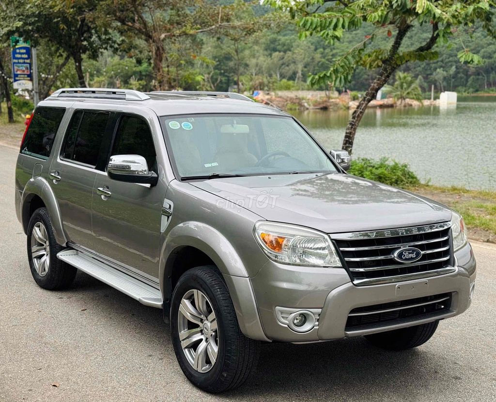 Ford Everest 2012 Limited máy Dầu số tự động 7 chỗ. Mua bán Ô tô tại Huyện Sóc Sơn Hà Nội được đăng bởi Xuân Khánh ô tô hình 14