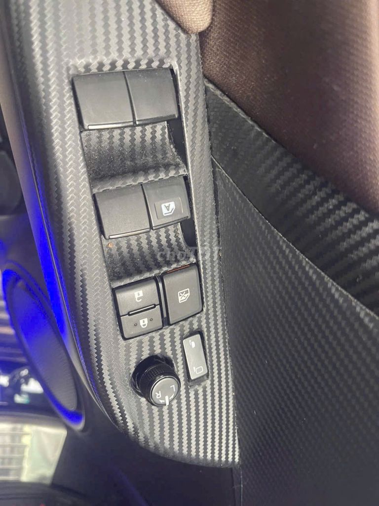 Toyota Fortuner G 2019 - 71.000km. Mua bán Ô tô tại Quận Bình Tân Tp Hồ Chí Minh được đăng bởi Tony Nguyen hình 3