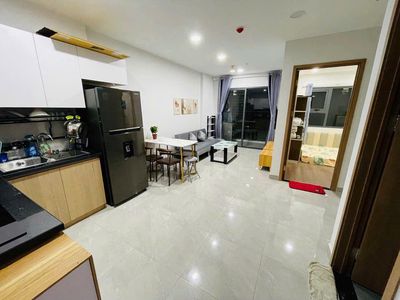 Căn hộ 56m2 tầng trung view hồ bơi dự án Eastgate cần bán