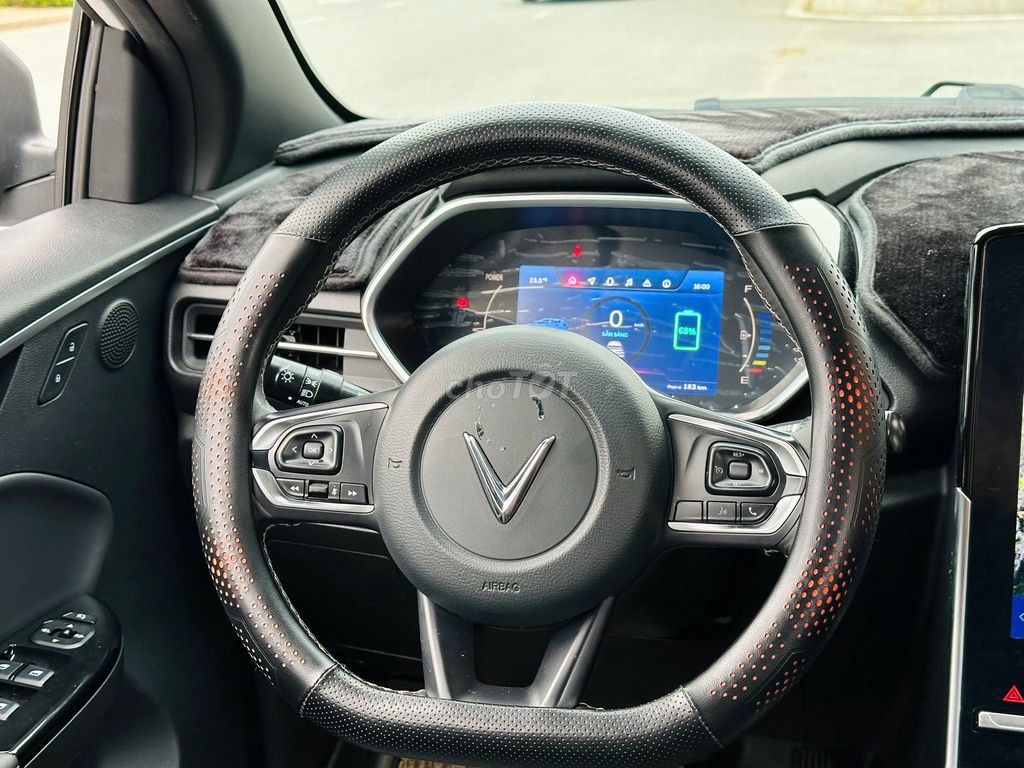 VinFast VF e34 2025 Trắng. Mua bán Ô tô tại Quận Bắc Từ Liêm Hà Nội được đăng bởi Nguyễn Văn Hoàng hình 14