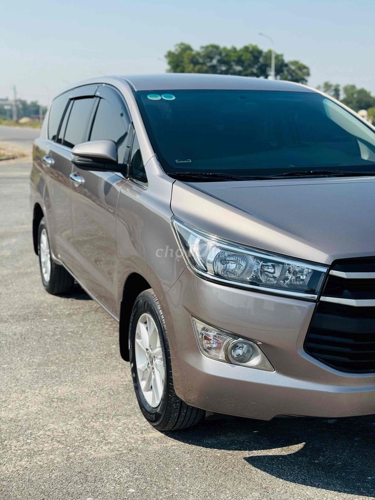 Toyota Innova 2019 2.0E MT Nâu. Mua bán Ô tô tại Huyện Sóc Sơn Hà Nội được đăng bởi AUTO VĨNH CƯỜNG hình 2