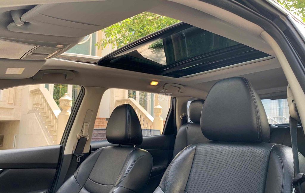 Nissan X trail 2018 2.5 SV 4WD Premium - 80000 km. Mua bán Ô tô tại Thành phố Thủ Đức Tp Hồ Chí Minh được đăng bởi Hà Yên hình 5