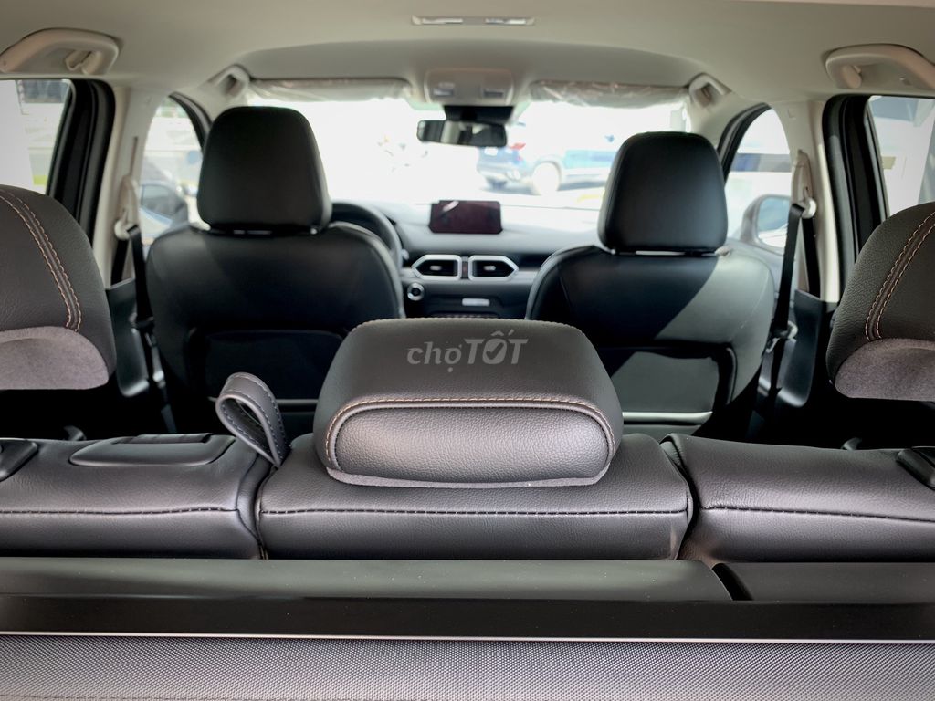 MAZDA CX5 KHUYẾN MÃI 50TR TẶNG BẢO HIỂM XE. Mua bán Ô tô tại Quận 7 Tp Hồ Chí Minh được đăng bởi Tú Mada Kia Phú Mỹ Hưng hình 8