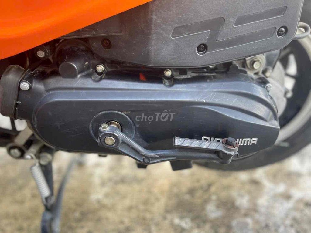 Bán xe 50cc mẫu Vespa. Mua bán Xe máy tại Thành phố Bà Rịa Bà Rịa - Vũng Tàu được đăng bởi Lạc hình 7