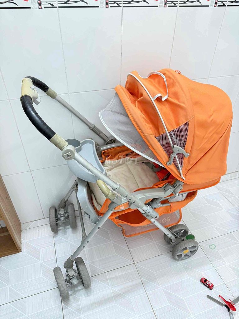 Xe đẩy Zaracos Cam Khung kim loại. Mua bán Mẹ và bé tại Quận 12 Tp Hồ Chí Minh được đăng bởi Tuệ Lâm hình 1