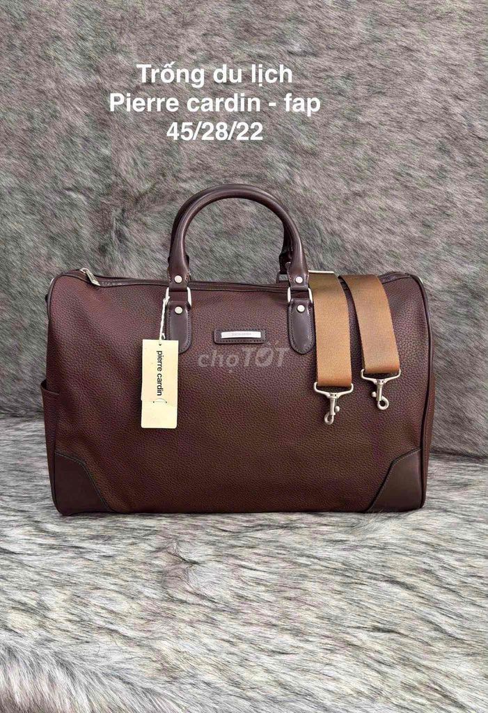 Túi du lịch Pierre Cardin chính hãng. Mua bán Túi xách tại Quận Ninh Kiều Cần Thơ được đăng bởi Duy 2hand   Da lô là  0 ba 2 sáu 054115 hình 1
