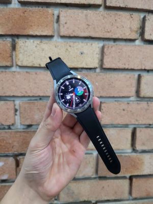 Samsung Watch 4 classic 46mm. Mua bán Thiết bị đeo thông minh tại Quận Cầu Giấy Hà Nội được đăng bởi Samsung Watch Hà Nội