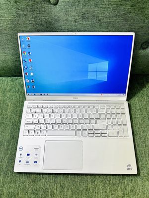 Dell N7501 like new