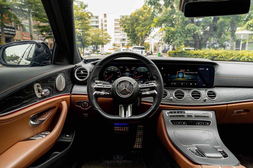 E300 AMG 2022 màu đen nt nâu siêu lướt & siêu đẹp. Mua bán Ô tô tại Quận 7 Tp Hồ Chí Minh được đăng bởi Dương Phương hình 9
