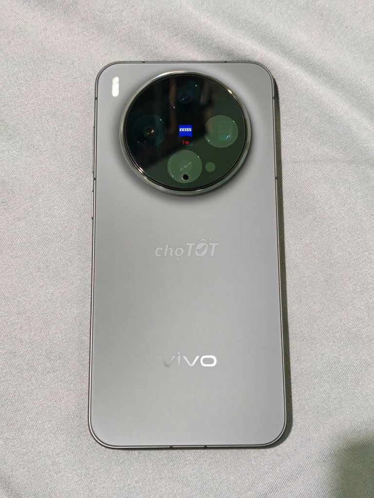 Vivo X300 256GB Đen Đã sử dụng máy chính hãng. Mua bán Điện thoại tại Thị xã Bến Cát Bình Dương được đăng bởi Lê Hoàng Hà hình 1