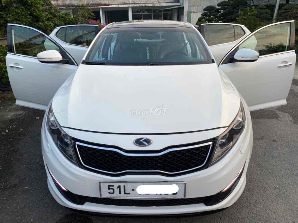 Kia Optima 2011 2.0 AT - 75000 km