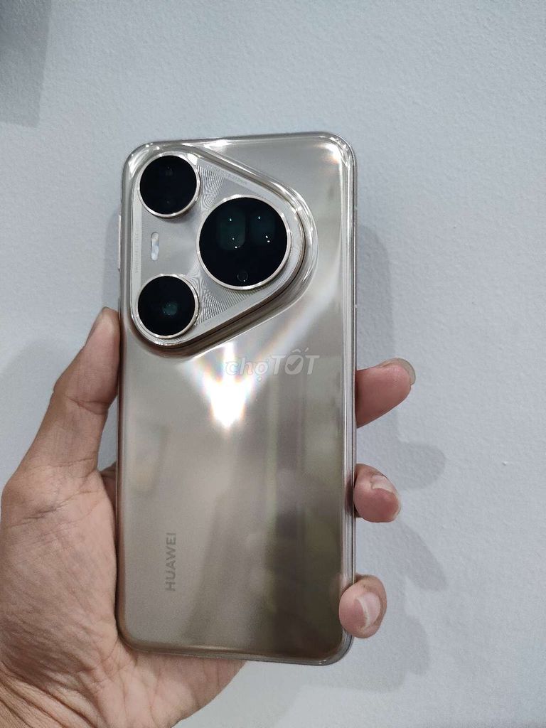 Huawei Pura 80 Ultra Vàng giao lưu và bán. Mua bán Điện thoại tại Quận Hải Châu Đà Nẵng được đăng bởi võ tuan hình 1