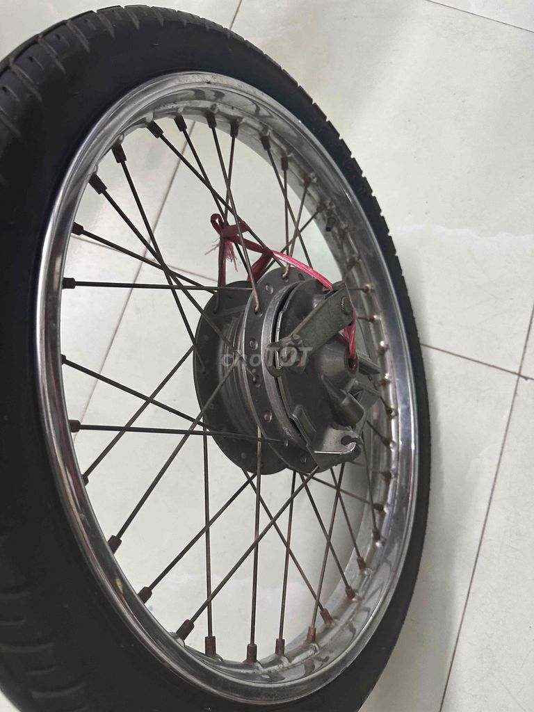 Bánh xe máy Yamaha Sirius Bánh trước. Mua bán Phụ tùng xe tại Quận Phú Nhuận Tp Hồ Chí Minh được đăng bởi Nguyễn Bảy Phong hình 4