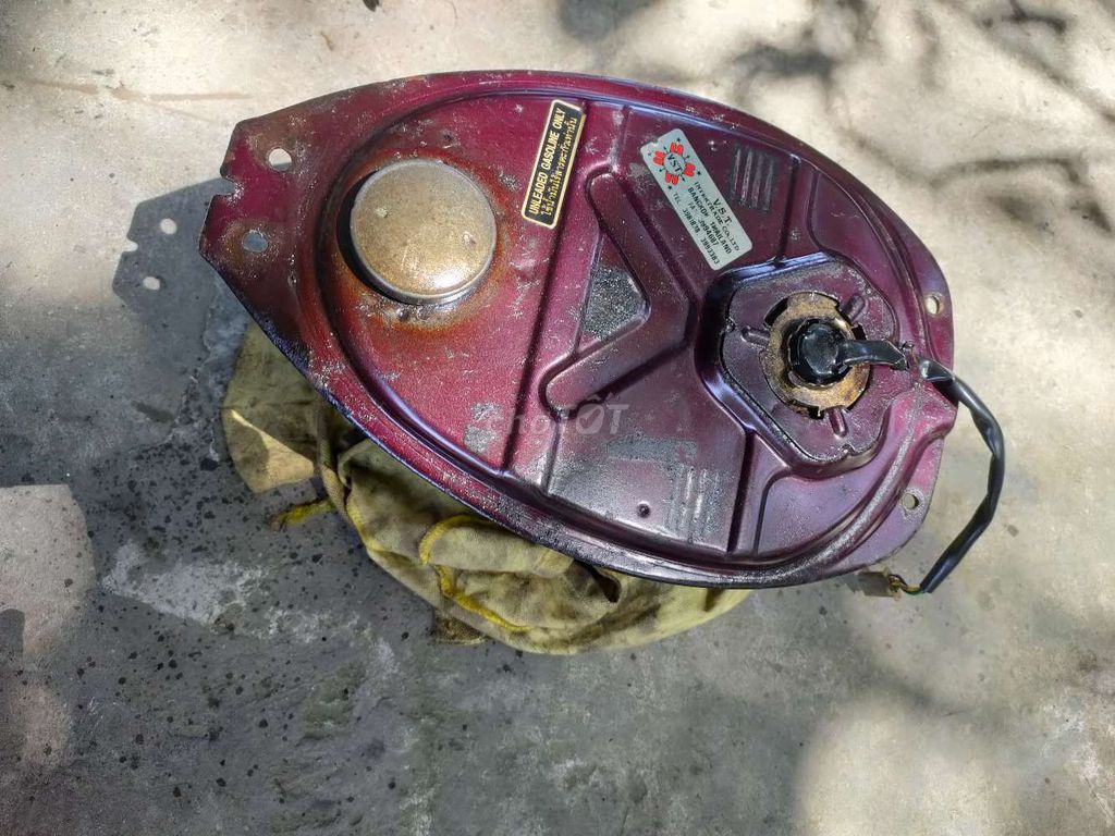 Phụ tùng Honda Dream 1995 Đỏ. Mua bán Phụ tùng xe tại Quận Bình Thuỷ Cần Thơ được đăng bởi Hoàng Thuận hình 2