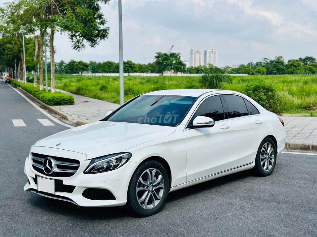 MERCEDES C200 SX 2016 Cực Mới.Trả Góp 299tr Lấy Xe