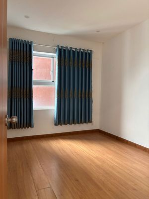 CHO THUE CHUNG CU Q8- CONIC RIVERSIDE