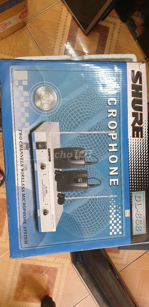 Micro không dây Shure DL-868 Đen. Mua bán Tivi, Âm thanh tại Quận Bình Tân Tp Hồ Chí Minh được đăng bởi Huỳnh Tấn hình 1