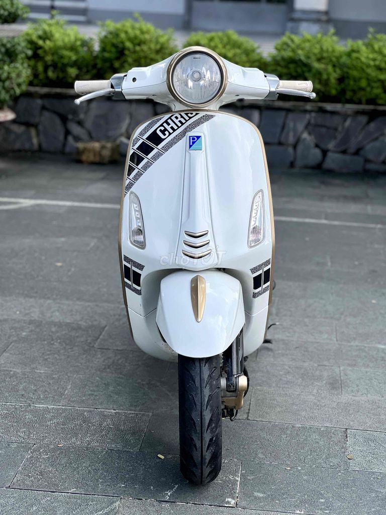 VESPA Trắng Dior 2015 BSTP CHÍNH CHỦ CÓ GÓP. Mua bán Xe máy tại Thành phố Thủ Đức Tp Hồ Chí Minh được đăng bởi Hiếu  hình 1