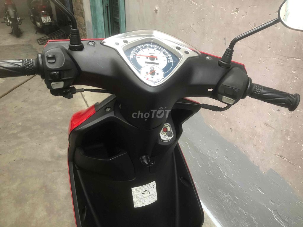 MIO MAXIMO MÀU ĐỎ ĐEN Đ/K 2008. Mua bán Xe máy tại Quận 3 Tp Hồ Chí Minh được đăng bởi trần tuấn khanh hình 8