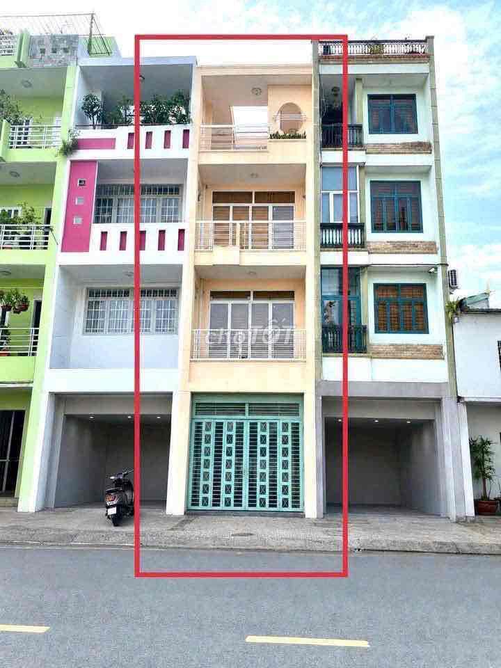 Nhà MTKD Tân Hương.Tân Phú.DT:4 X 17 4Lầu 6PN 4WC