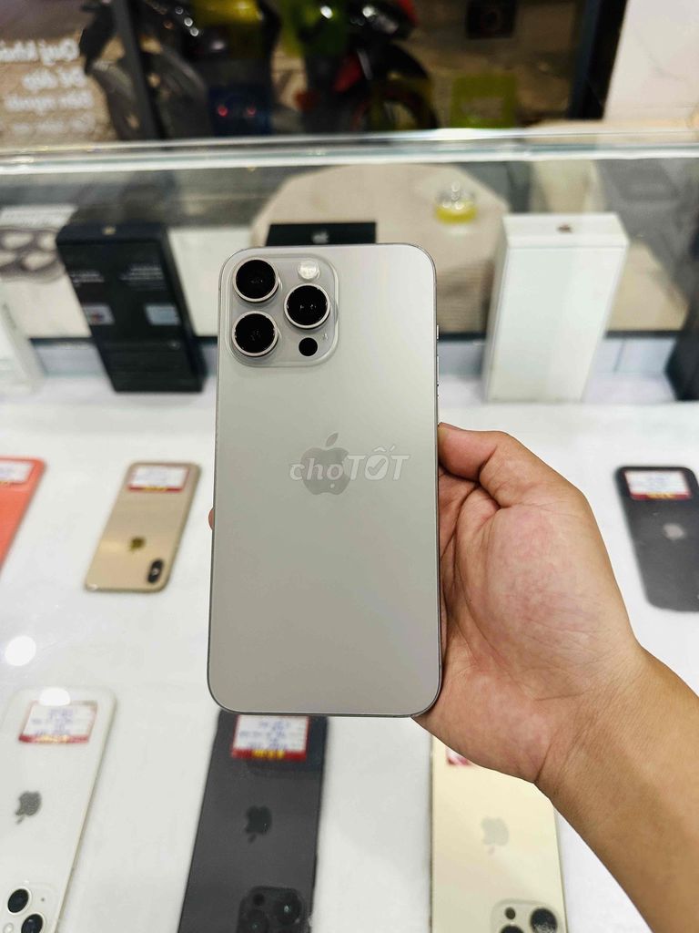 Apple iPhone 15 Pro Max 256GB Xám Đã sử dụng. Mua bán Điện thoại tại Thị xã Phú Mỹ Bà Rịa - Vũng Tàu được đăng bởi Bi Táo hình 1