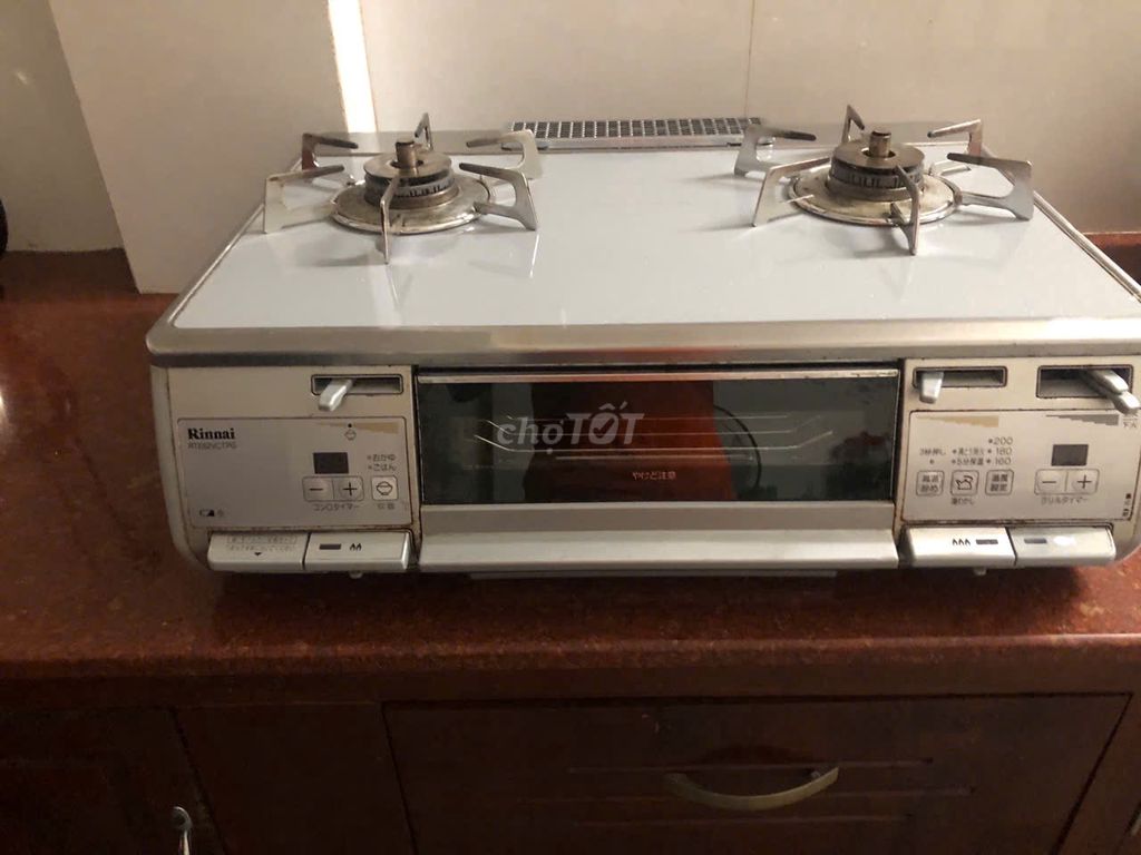 Bếp ga Rinnai mặt Kính Bạc. Mua bán Bếp, lò, đồ điện nhà bếp tại Quận Tân Phú Tp Hồ Chí Minh được đăng bởi Hoàng Kim Oanh hình 1