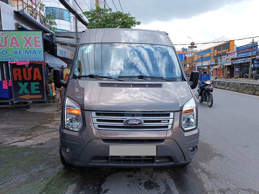 Ford Transit 2017 10 chỗ Limousine Luxury Nâu. Mua bán Ô tô tại Quận 12 Tp Hồ Chí Minh được đăng bởi Nhung Nhung 961 hình 7
