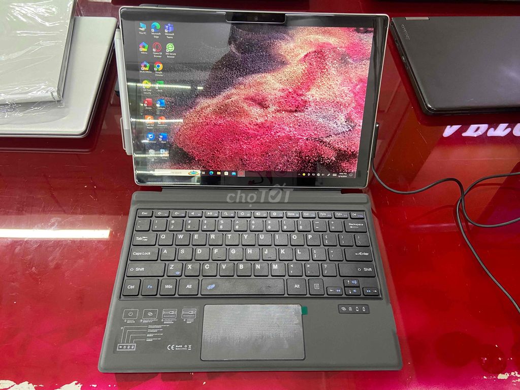 Surface Pro 5 i5 ram 8gb ssd 128gb học tiếng anh