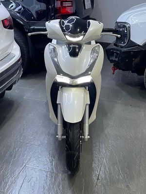 XE MÁY 68 - Honda SH 125 Cbs 2024 Trắng Lướt