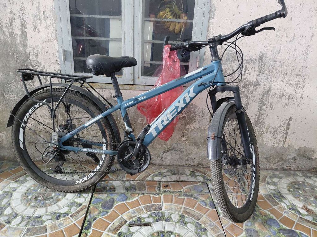 Bán xe mua mới 2.7t giờ bán 1t do con đi it. Mua bán Xe đạp tại Thành phố Dĩ An Bình Dương được đăng bởi ngươi lạ hình 4