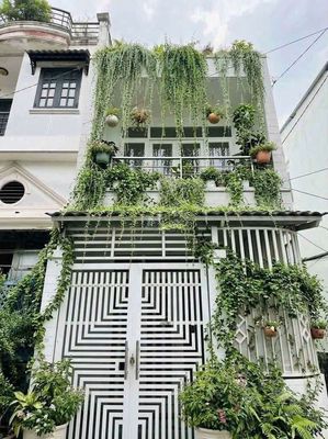 Аренда · 2 комн. · 42 м² · Quận Bình Thạnh, ул. Đường Hoàng Hoa Thám