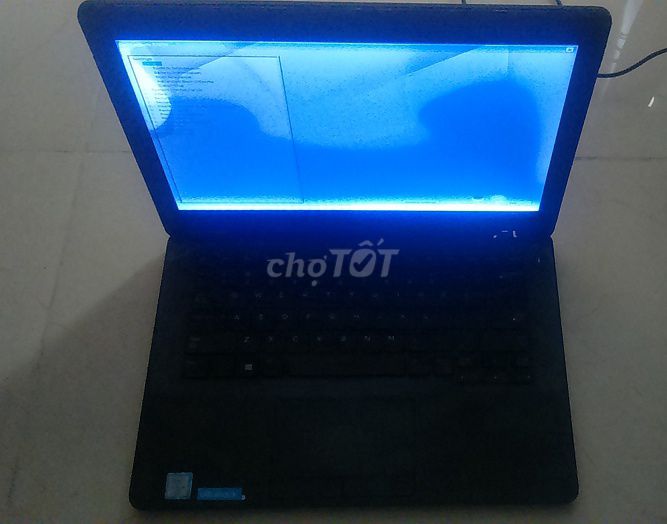Dell Latitude E7270 i5-6300U DDR4 8GB Màn Đổ Thủy. Mua bán Laptop tại Quận Gò Vấp Tp Hồ Chí Minh được đăng bởi Thuc Nhan hình 1