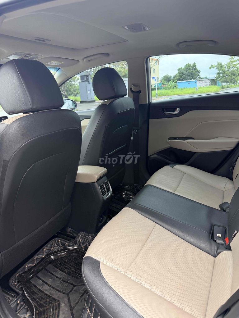 Hyundai Accent 2022 1.4 AT Đặc Biệt - 40000 km. Mua bán Ô tô tại Quận Hải Châu Đà Nẵng được đăng bởi Nguyễn Vương Auto hình 10